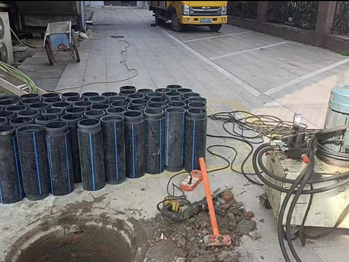 黄岩PE置换管厂家 DN315置换管 非开挖管短管置换